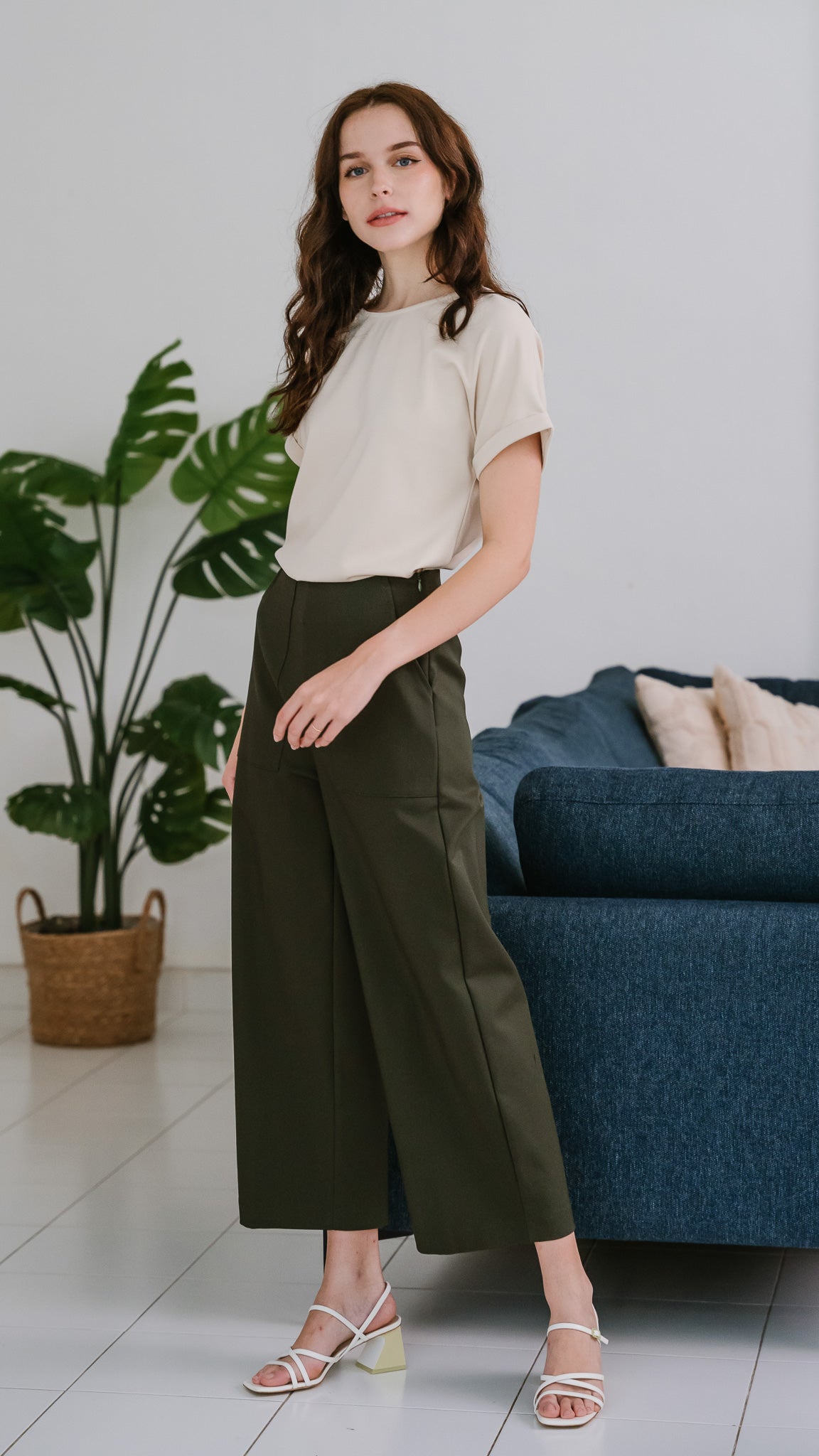 Core Essentials Broad Pants in Army Green [ONLINE ONLY] - First Stitch