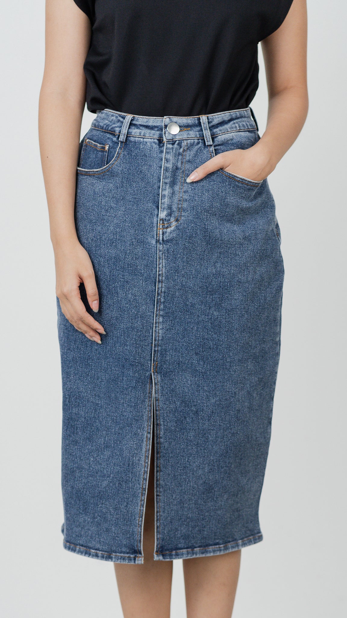 Rox Front Slit Denim Midi Skirt in Mid Wash [ONLINE ONLY] - First Stitch