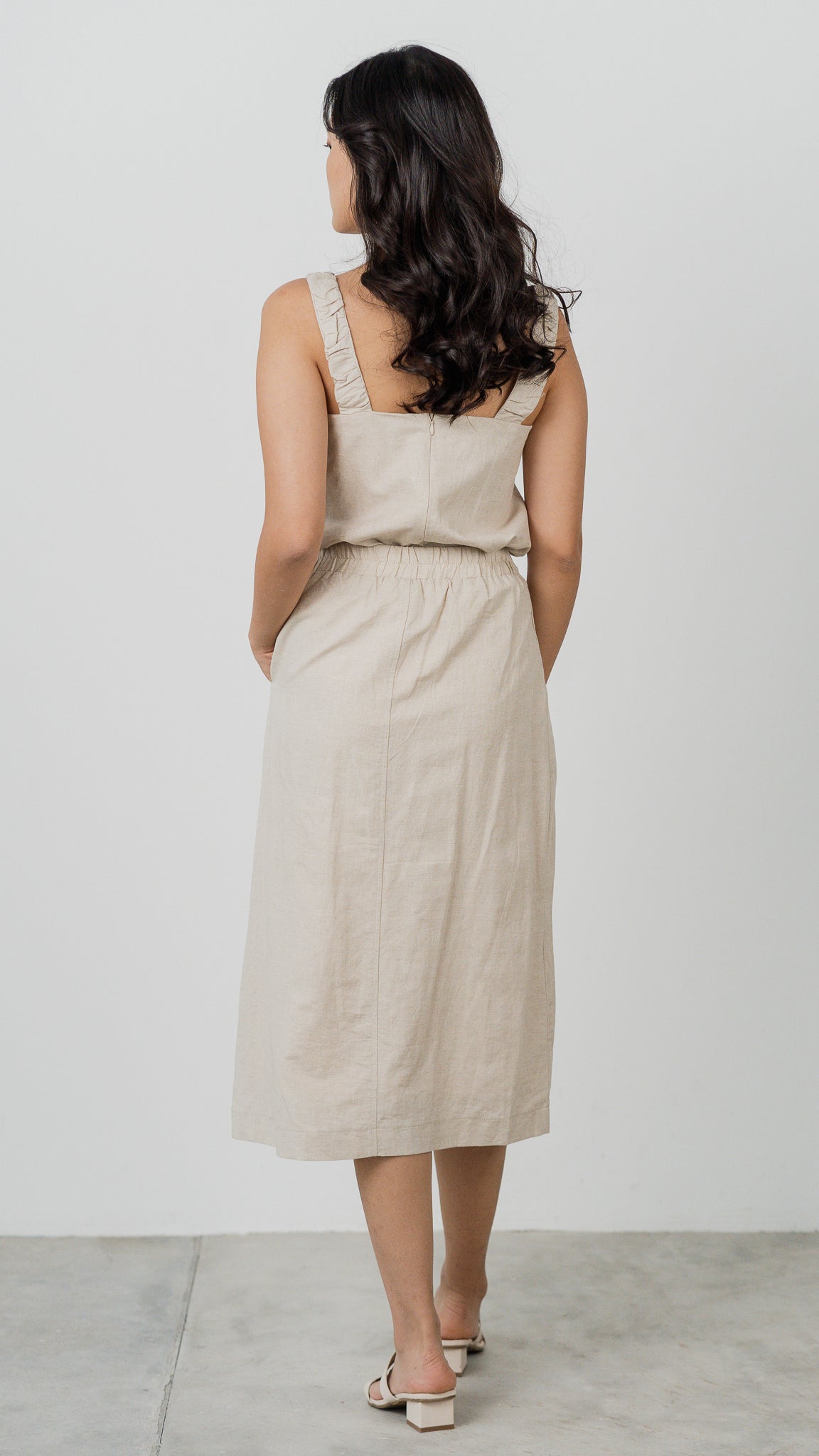 Thea Wide Strap Linen Camisole in Sky Blue [ONLINE ONLY] - First Stitch