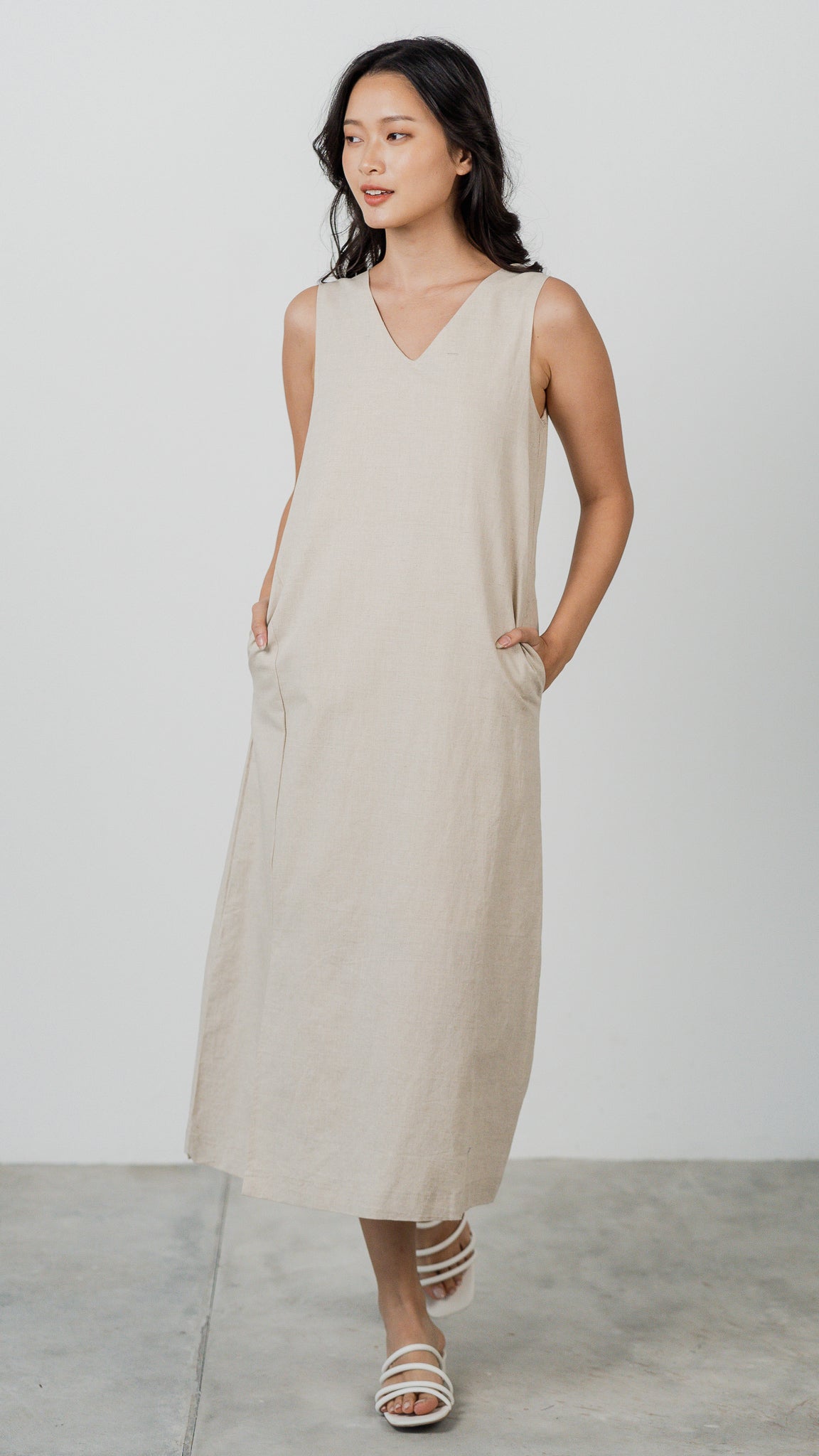 Seasons of Love Linen Dress in Linen Gray [ONLINE ONLY] - First Stitch